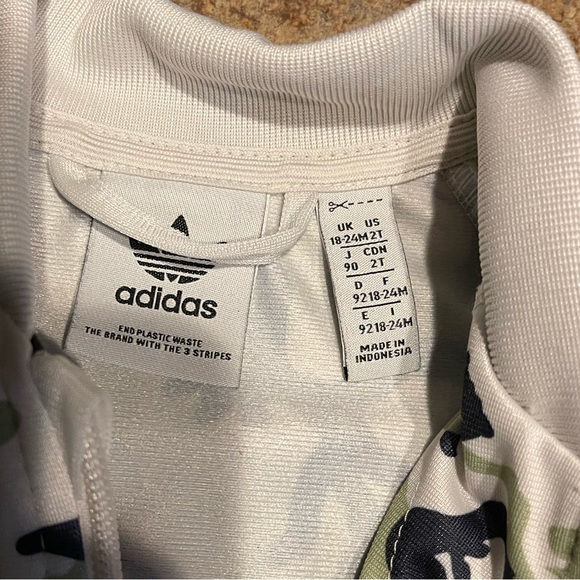 Adidas Unisex Track Suit | 2T - Picture 4 of 6